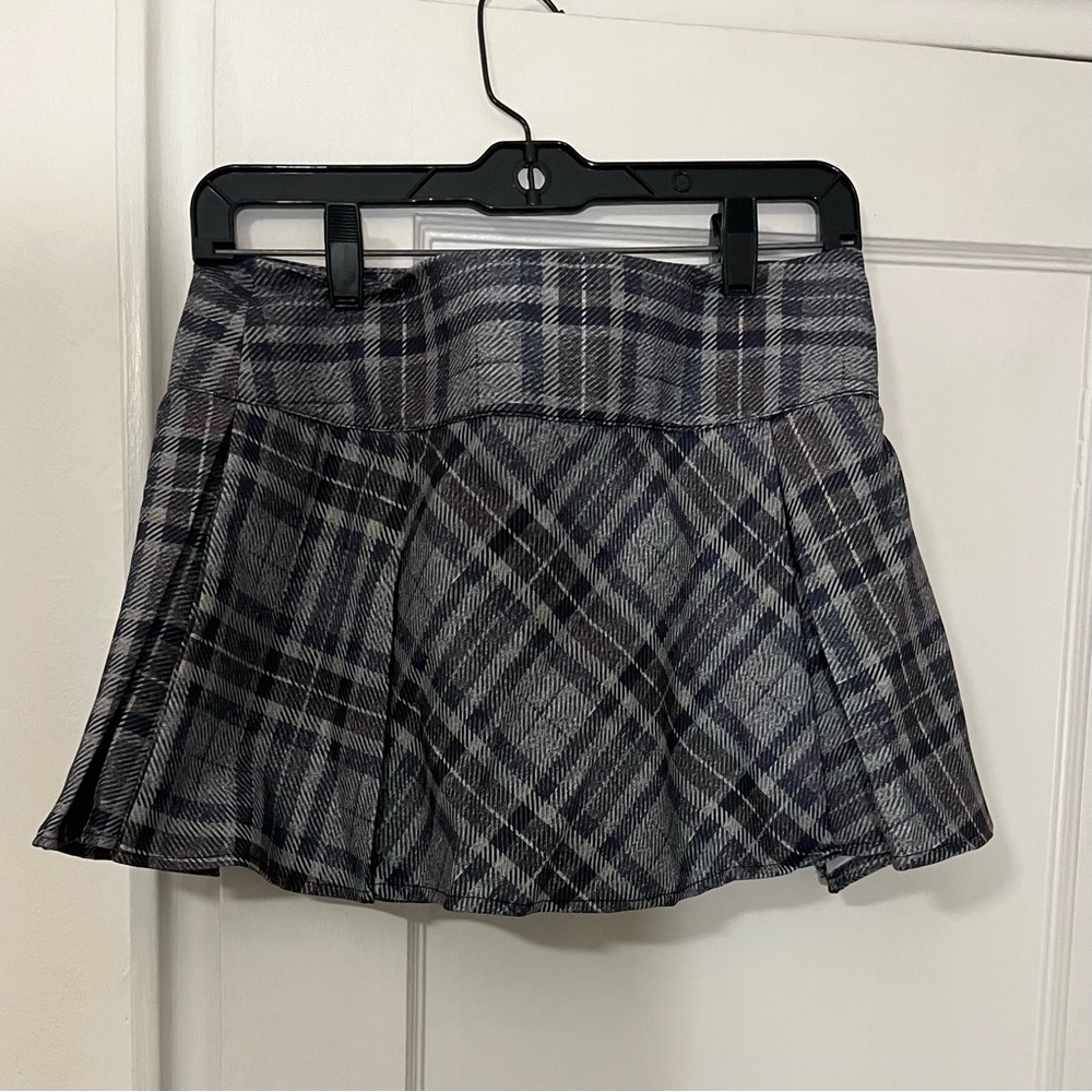 NWOT -  Gray Brown Plaid MiniSkirt - M - Picture 4 of 6